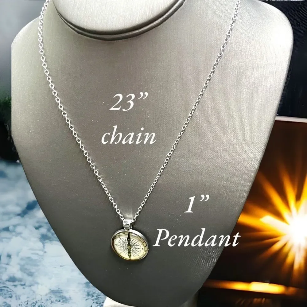 Unisex l Rustic Compass Decor l Necklace l New